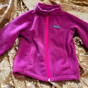 Preloved in perfect condition Columbia fleece sweater size 18-24 months.